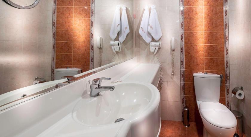 Зображення VIP-люкс із двома спальнями (Two-Bedroom VIP Suite) 9