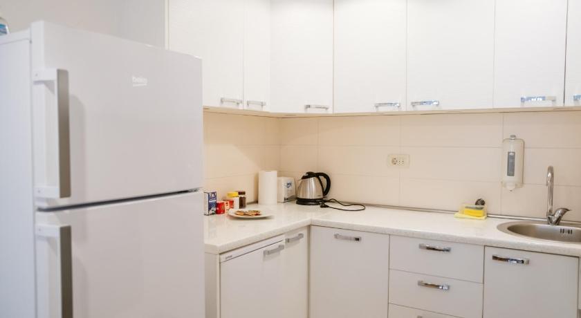 Modern, Work-friendly Apartment, City Kvart photo