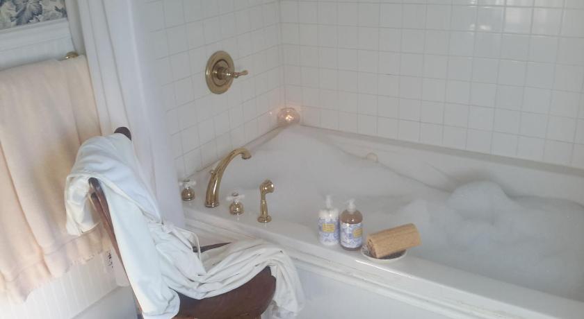 Rosemont B&B Cottages photo