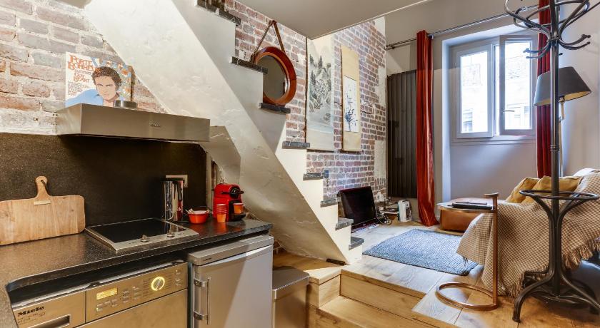 Bail Mobilite Beautiful apartment, 28sqm Place Vendome, Opera — Hotel in Paris