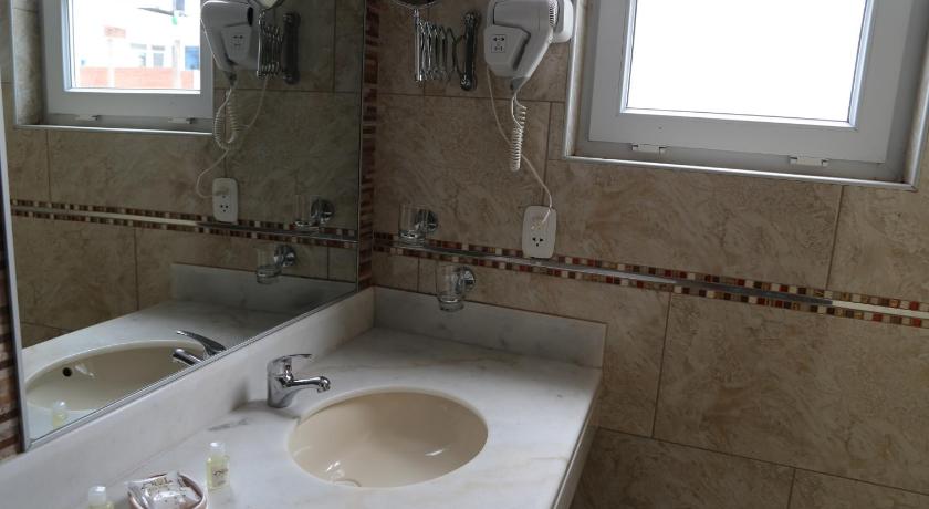 Sol Plaza Hotel photo