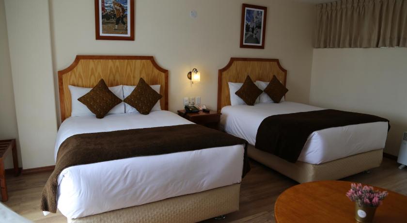 Sol Plaza Hotel photo