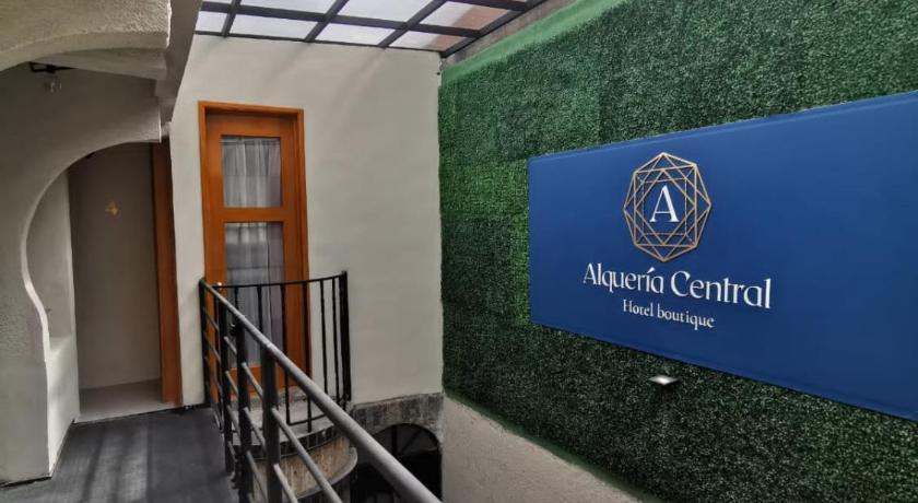 Alqueria Central hotel