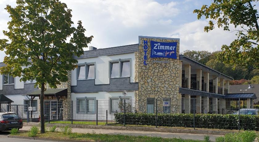 Zimmer for you — Hotel in Rosrath