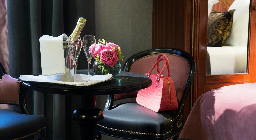 Le Belmont Champs Elysees