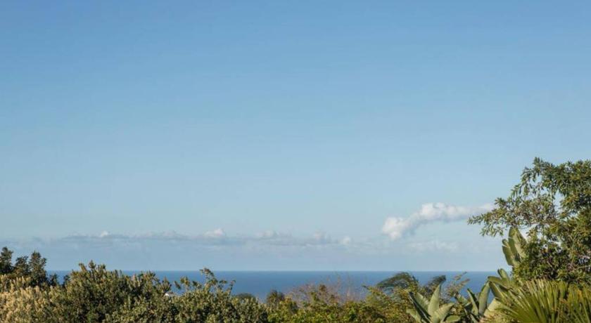Sun n Surf Sunny and spotless 1 bedroom apartment photo