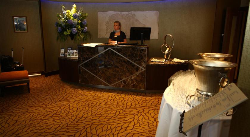 Best Western Heath Court Hotel photo