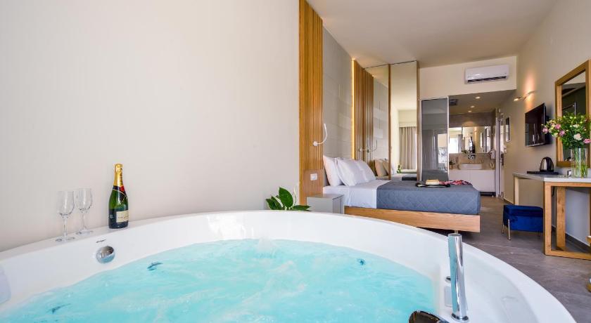 Elia Platanias — Hotel in Crete Island