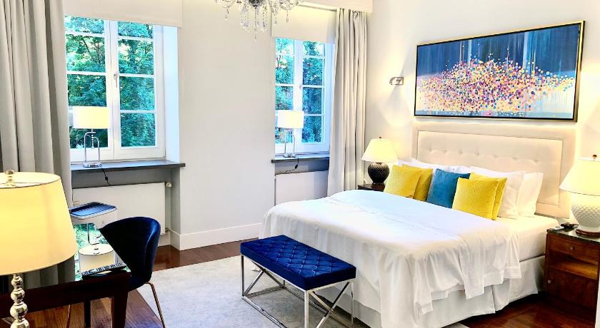 MONDRIAN Luxury Suites & Apartments Market Square I photo