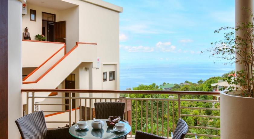 Image of 3 Bedroom Suite 6