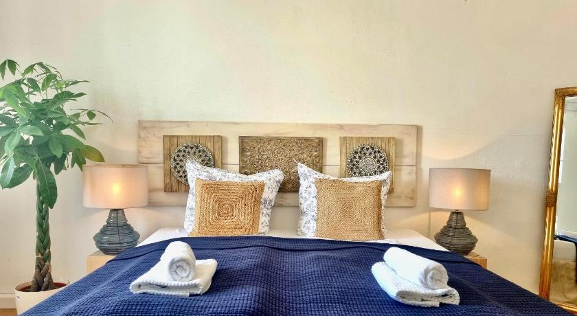 Art Hotel & Hostel photo