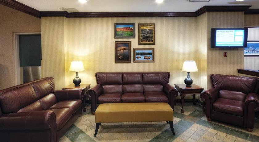 Greenwood Inn and Suites