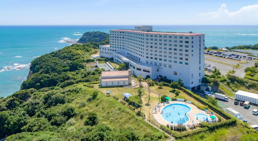 a large building with a view of the ocean, Hotel & Resorts WAKAYAMA-MINABE in Minabe