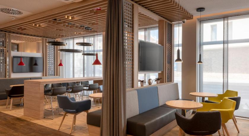 Holiday Inn Express Offenbach photo