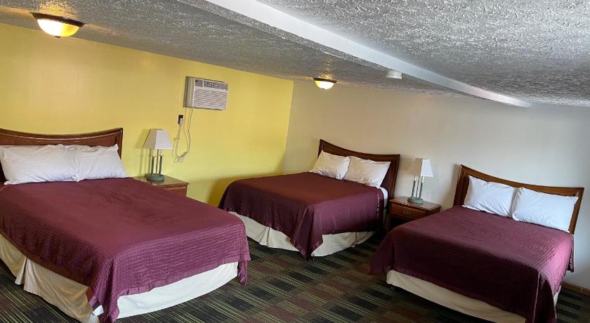 Quality Lodge Sandusky photo