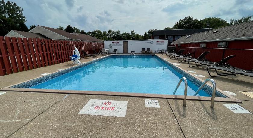 Quality Lodge Sandusky photo