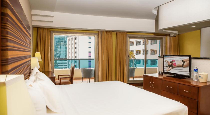 Hotel Plaza Juan Carlos photo