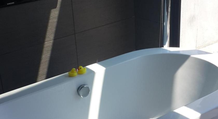 Image of Skylight Window Double Room 16