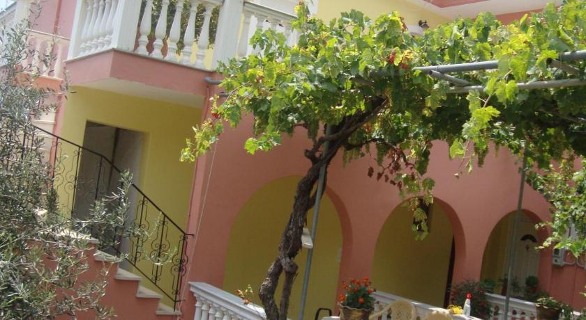 Image of Studio with Sea View (3 Adults) - First Floor 2