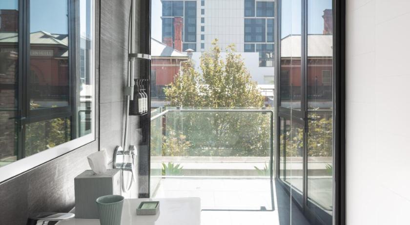 Image of Balcony Room 4