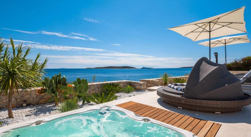 Villa Carisma island Vis photo