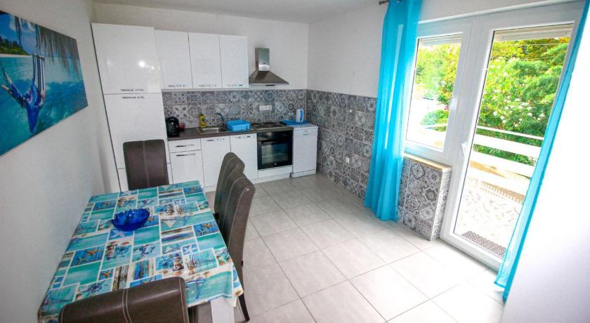 Apartman Mirno More photo