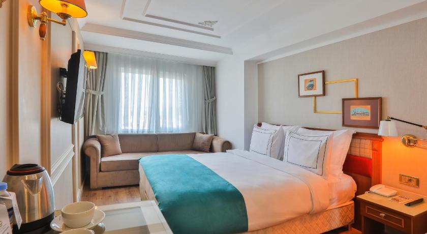 Image of Habitación Triple Superior (Superior Triple Room) 1