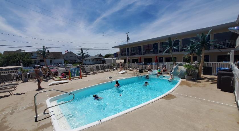 Sandbox Motel photo