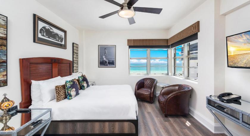 Immagine di Suite Fronte Oceano (Oceanfront Suite) 10