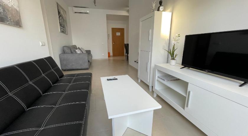 Royal Suites Estepona — Hotel in Estepona