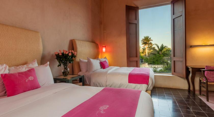 Rosas & Xocolate Boutique Hotel+Spa