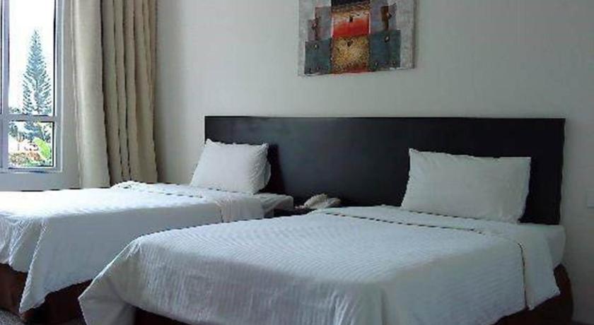 Johor Bahru Straits View Hotel  1-Star Hotel suite