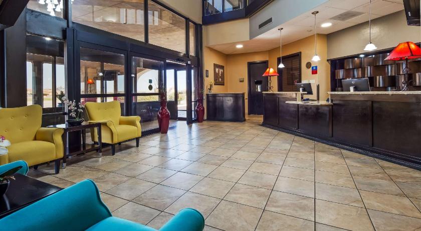 SureStay Plus Hotel by Best Western Lubbock Medical Center