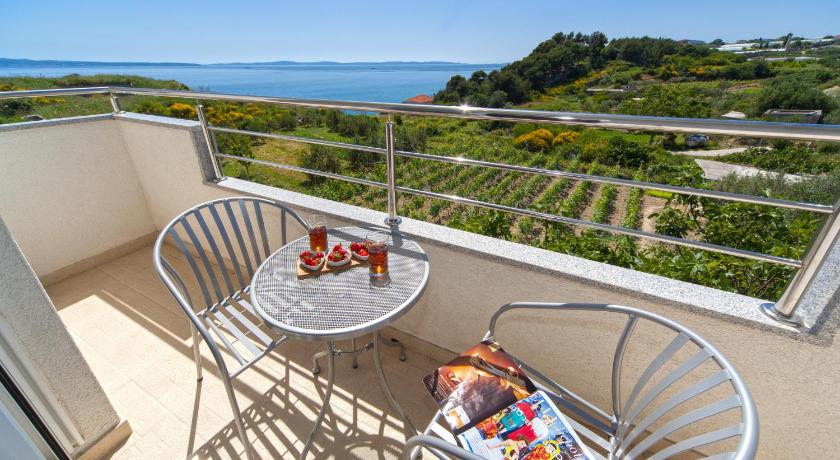 The View Apartments photo