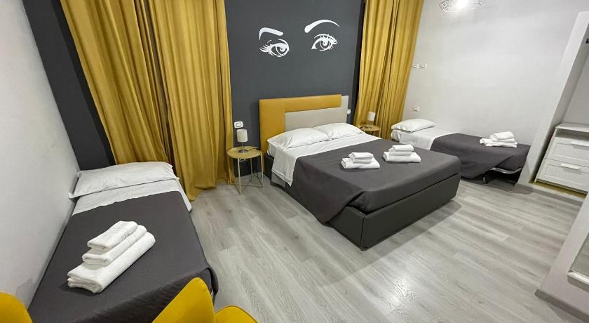 Image of Superior Room 3