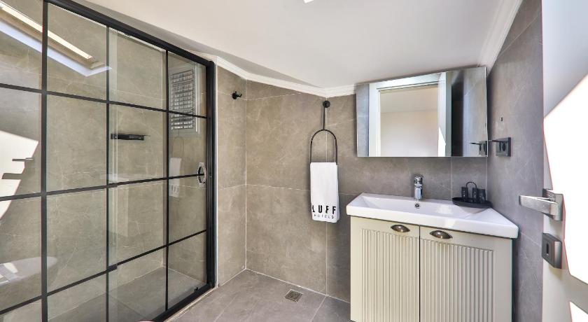 Luff Suites - image 34