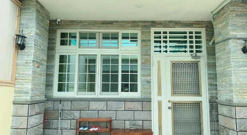 梵妮民宿 Funny Guesthouse-包棟民宿 — Hotel in Nantou