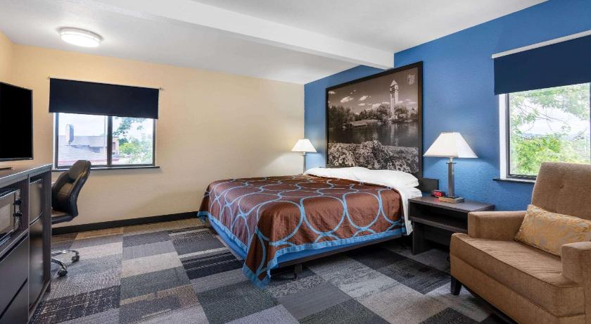 Super 8 By Wyndham Spokane Valley