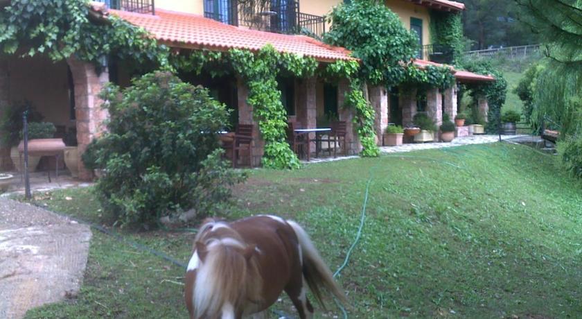 Aphrodite's Inn Kalavrita