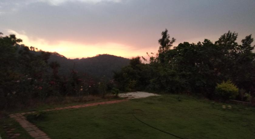 Abiyal Mountain Stay photo