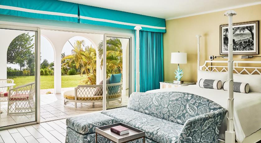 Image of Garden View Deluxe 1 King 0
