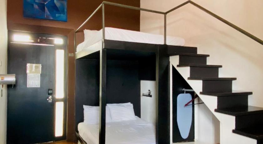 Kuku Ruku Hotel