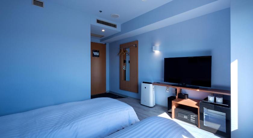 Image of Cozy Twin 1