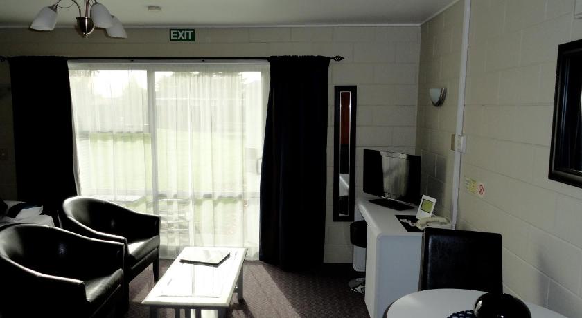 Image of Queen Studio with Terrace 0