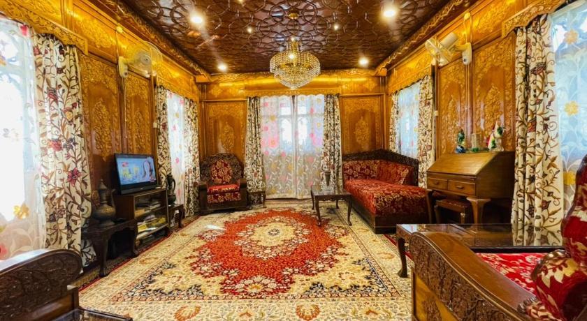 Dilshad Houseboats - image 3