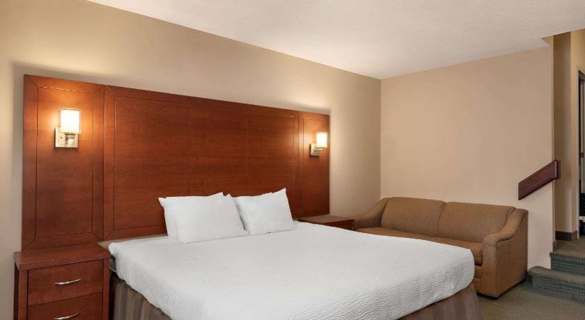 Days Inn by Wyndham Guelph