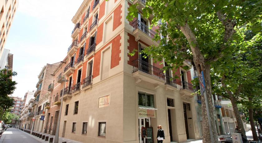 APBCN Eixample Center — Hotel in Barcelona