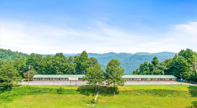 Saluda Mountain Lodge photo