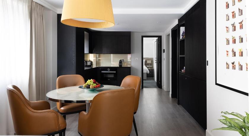 Basil Street Apartments
