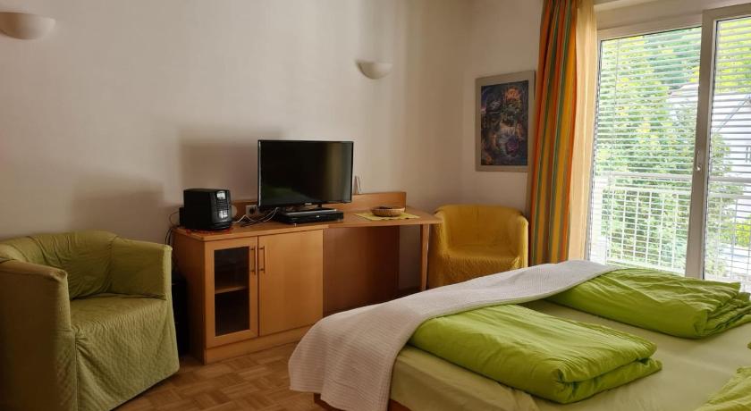 Image of Two-Bedroom Apartment 5